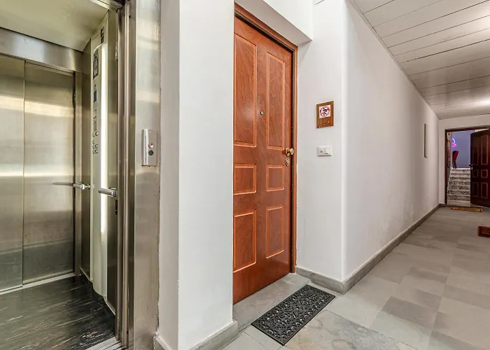 Bufalini 60 Passi Al Duomo